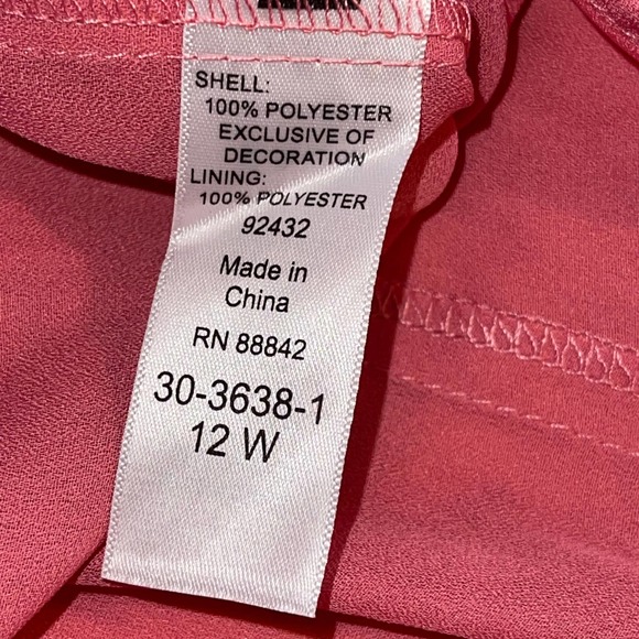 ROAMAN’S CORAL RUFFLED LIGHTWEIGHT PULLOVER BLOUSE SIZE 12W - Picture 4 of 4